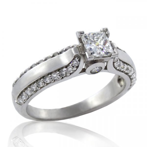 .90ct. tw 19k Canadian Diamond Engagement Ring - Click Image to Close