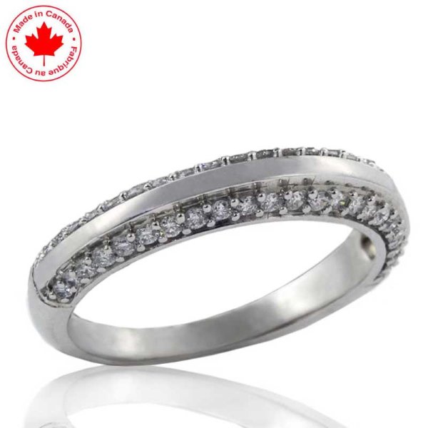 0.35ct. tw 19k Canadian Diamond Wedding Band - Click Image to Close