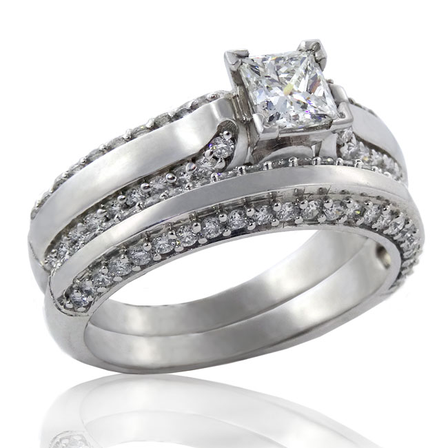 (image for) 1.25ct. tw 19k Canadian Diamond Engagement Ring Set