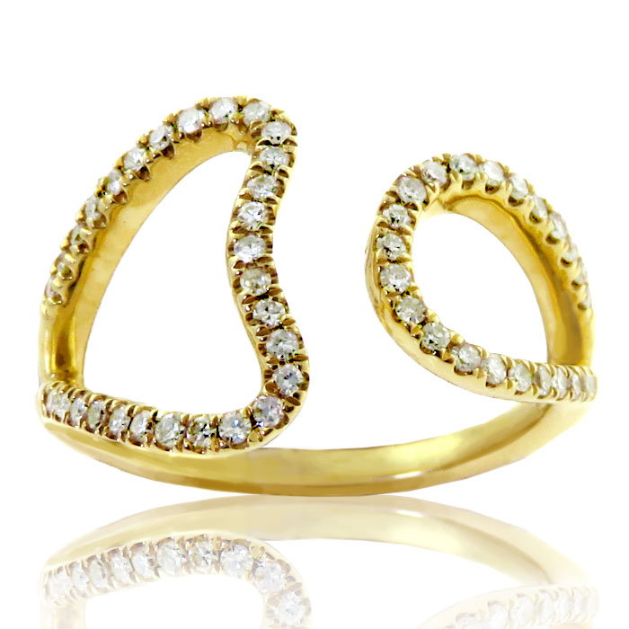 (image for) .25ct tw 10K Diamond Band Heart Loop Ring